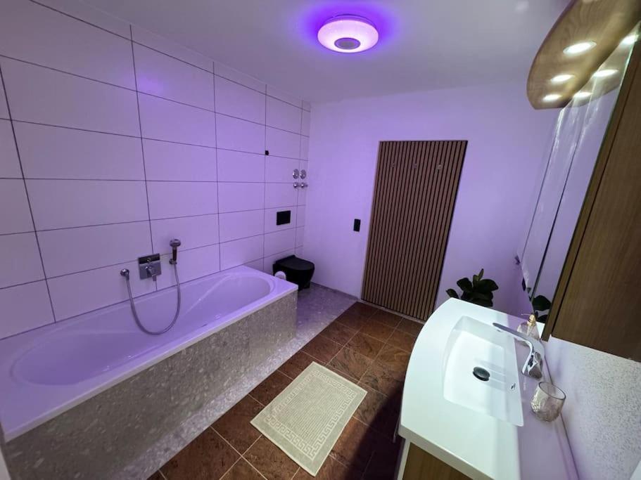 Boho Apartment Vintage Naehe Salzburg Freilassing Eksteriør billede
